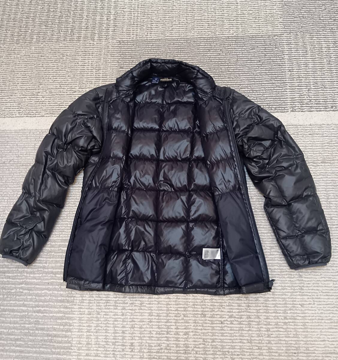 mont-bell モンベル ULダウン コンシールジップ ジャケット （メンズ ブラック Mサイズ）_画像1