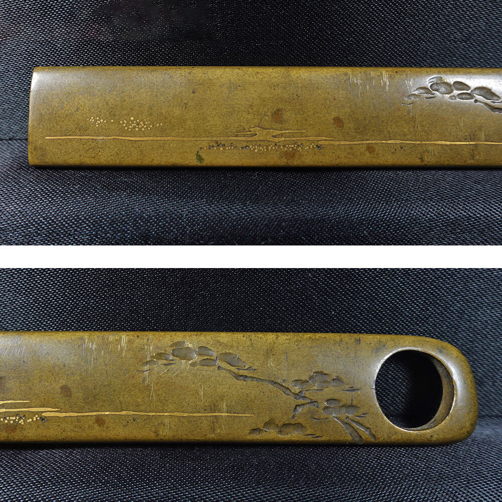 ★銘不明の名品！　真鍮地老松図小柄　在銘　片切彫　毛彫　金平象嵌　刀装具　細密金工　紙縒通し孔　戦国時代？　桐箱入　_画像5