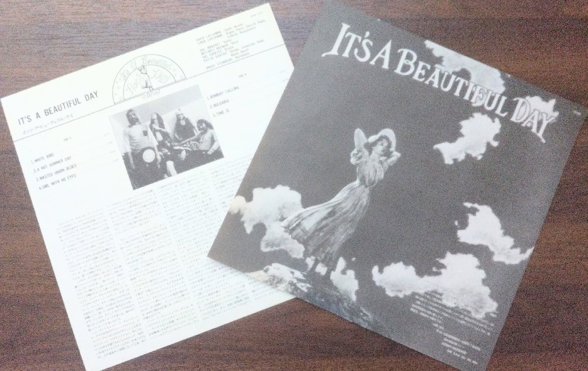DA329 LP レコード It's a Beautiful Day イッツ・ア・ビューティフル・デイ White Bird、Bombay Callingを含む全7曲 CBS ソニー_画像9
