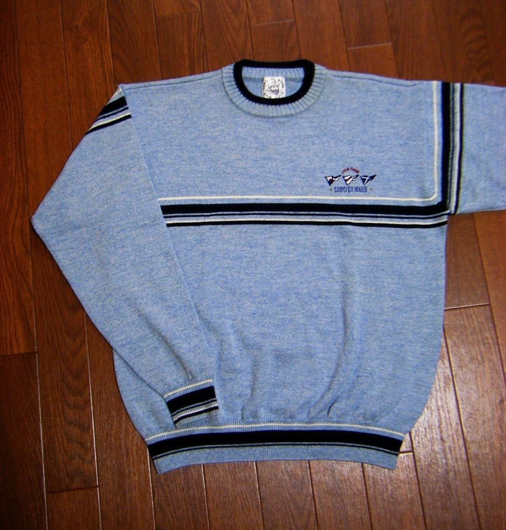 ウール100%/美品〇シナコバ SINA COVA セーター M 伸縮 刺しゅうロゴ 薄青色系 混在_画像2