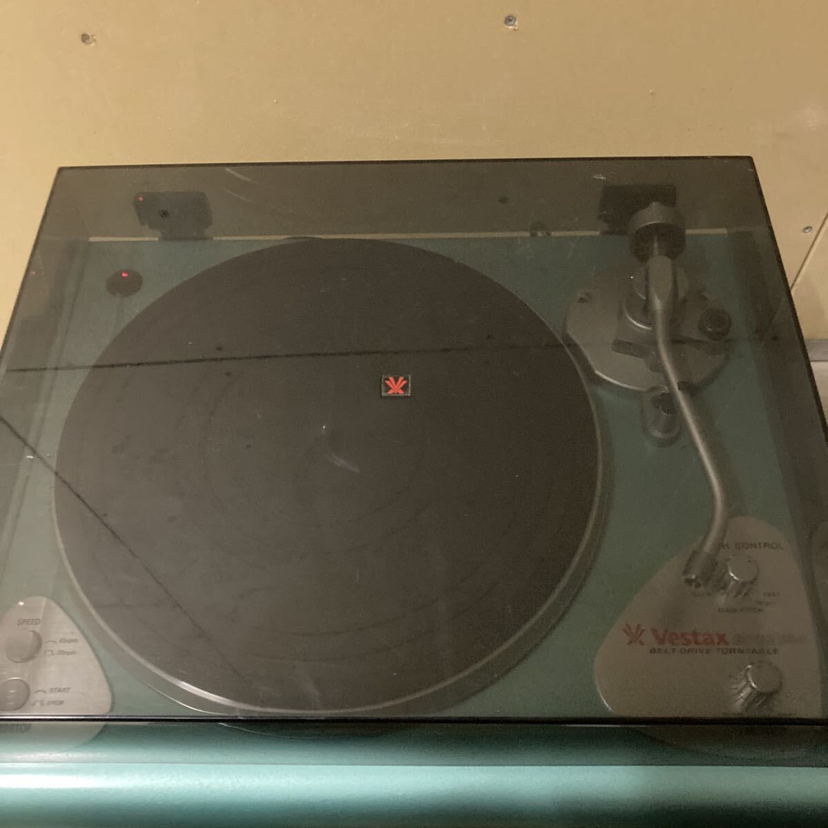 Vestax BELT-DRIVE TURNTABLE плеер BDT-2500be старт ks Junk электризация проверка 