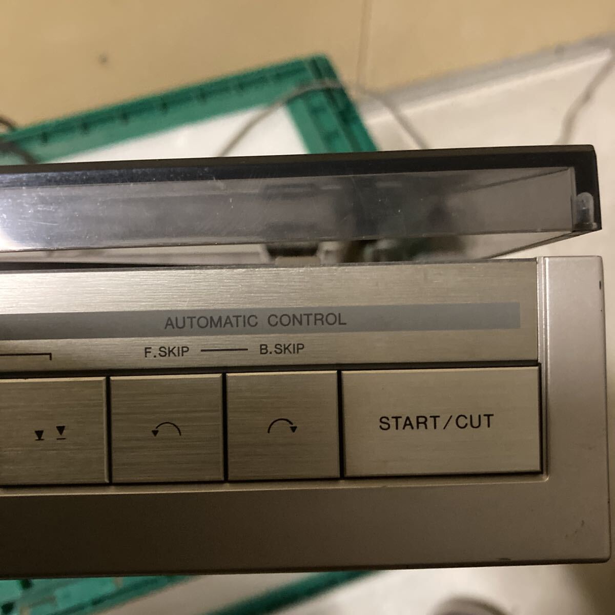 AIWA/アイワ/COMPUTER CONTROL FULL AUTOMATIC D.D. TURNTABLE SYSTEM/LX-11/ターンテーブル/ジャンク　通電確認_画像5