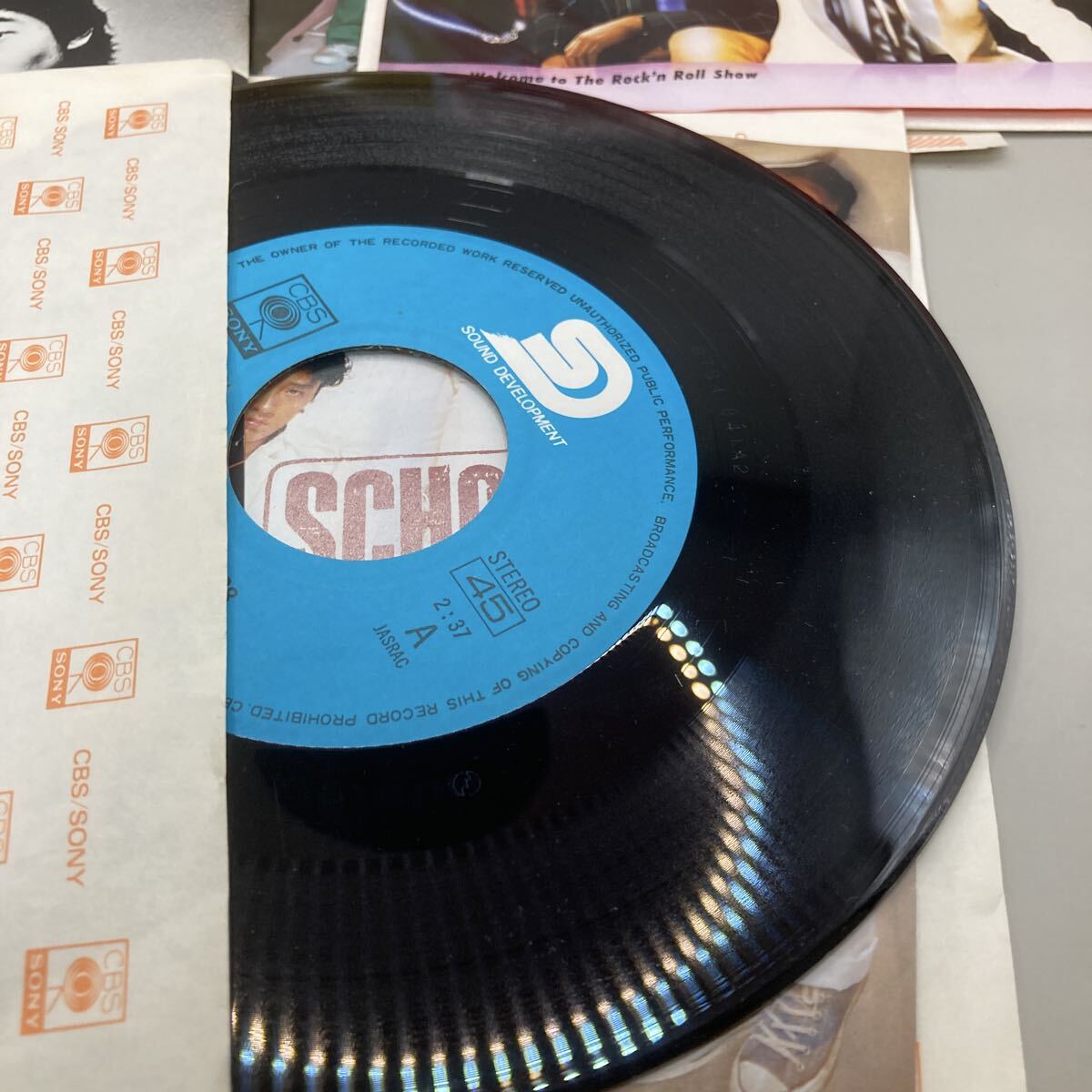 EP レコード ハウンドドッグ 9枚 嵐の金曜日 おまえはB-88 おちょくられた夜 涙のBirthday STILL!_画像2