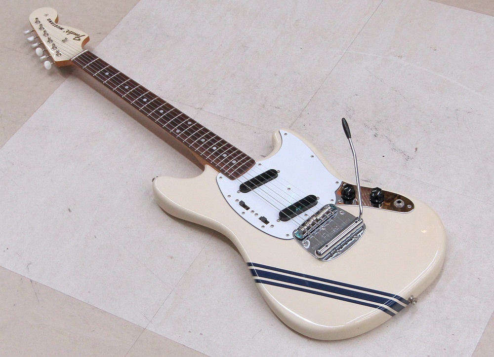 Fender Japan フェンダージャパン MG69CO MUSTANG ムスタング エレキギター マッチングヘッド_画像3