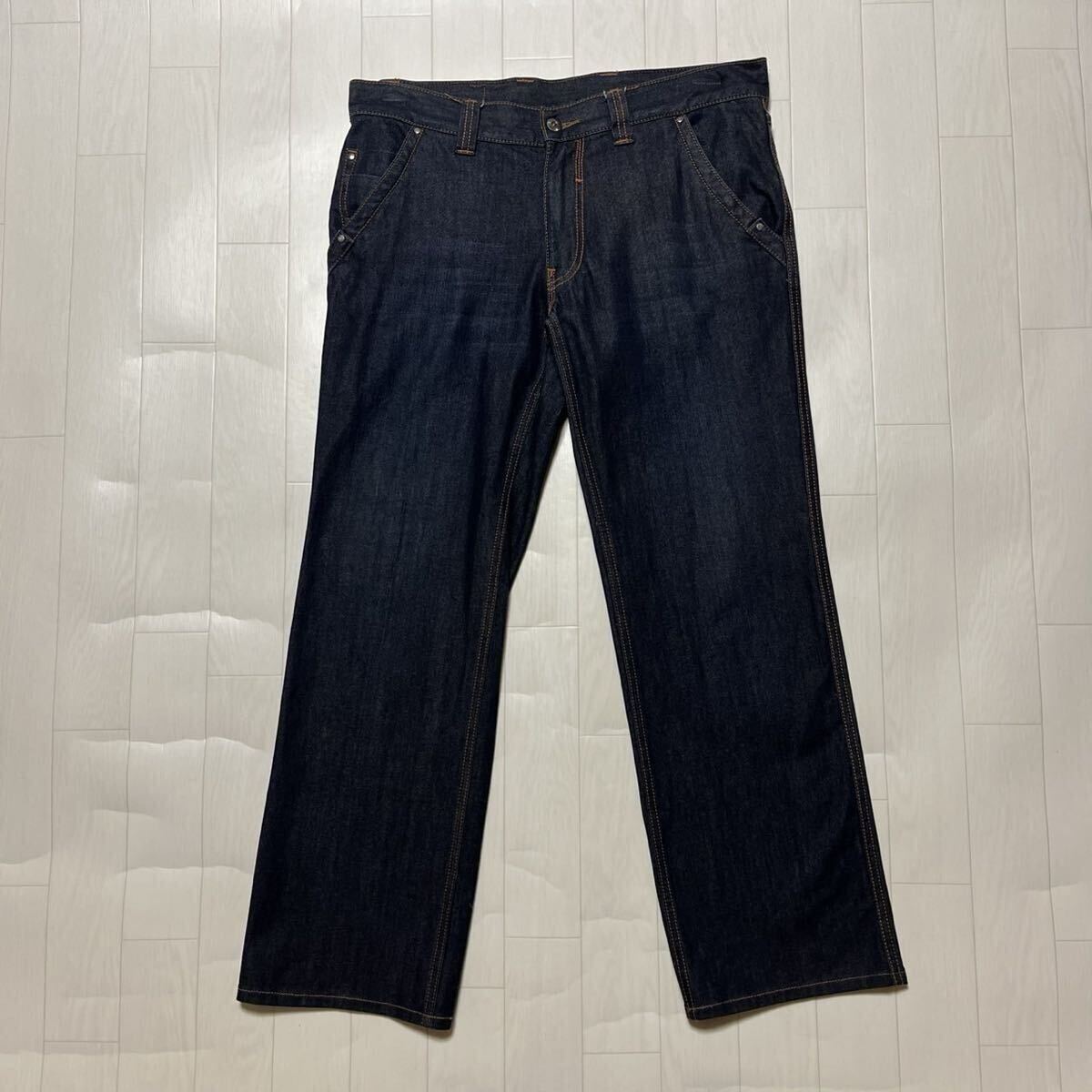 インターメッツォ ジーンズ デニムパンツ ストレッチ ジーパン 革パッチ インディゴ 濃紺_画像2