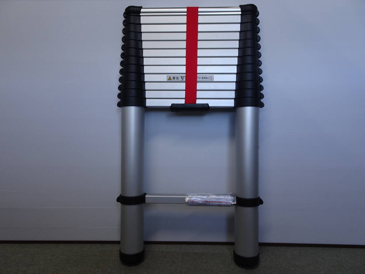 未使用 保管品 伸縮はしご 軽作業用 PTH-S420CB 全長4m20cm 縮長88cm キャリーバッグ PTH-CB ピカコーポレイション_画像2