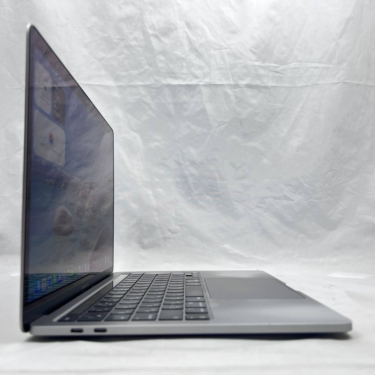 APPLE MacBook Pro (13-inch, 2020, Four Thunderbolt 3 ports)_スペースグレー_(Core i5-2.0GHz_16GB_512GB)_#301160_画像2