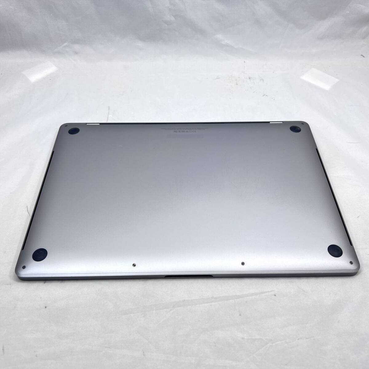 APPLE MacBook Pro (15-inch, 2017) スペースグレー (Core i7-2.8GHz_16GB_512GB_Radeon Pro 560)_AC欠_バッテリ修理サービス推奨_#301066_画像5