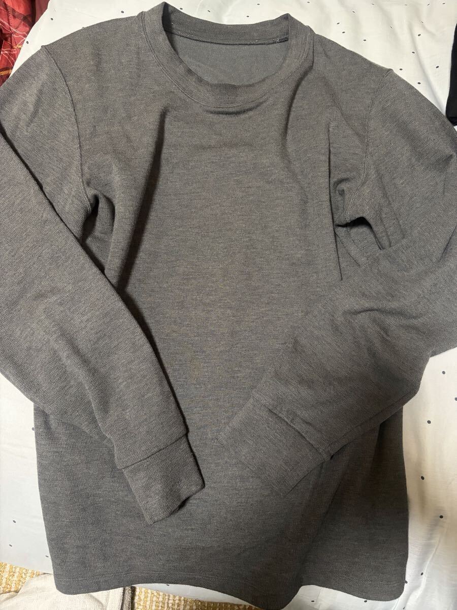 ☆☆ユニクロの超極暖ヒートテック.S.グレー☆☆_画像1