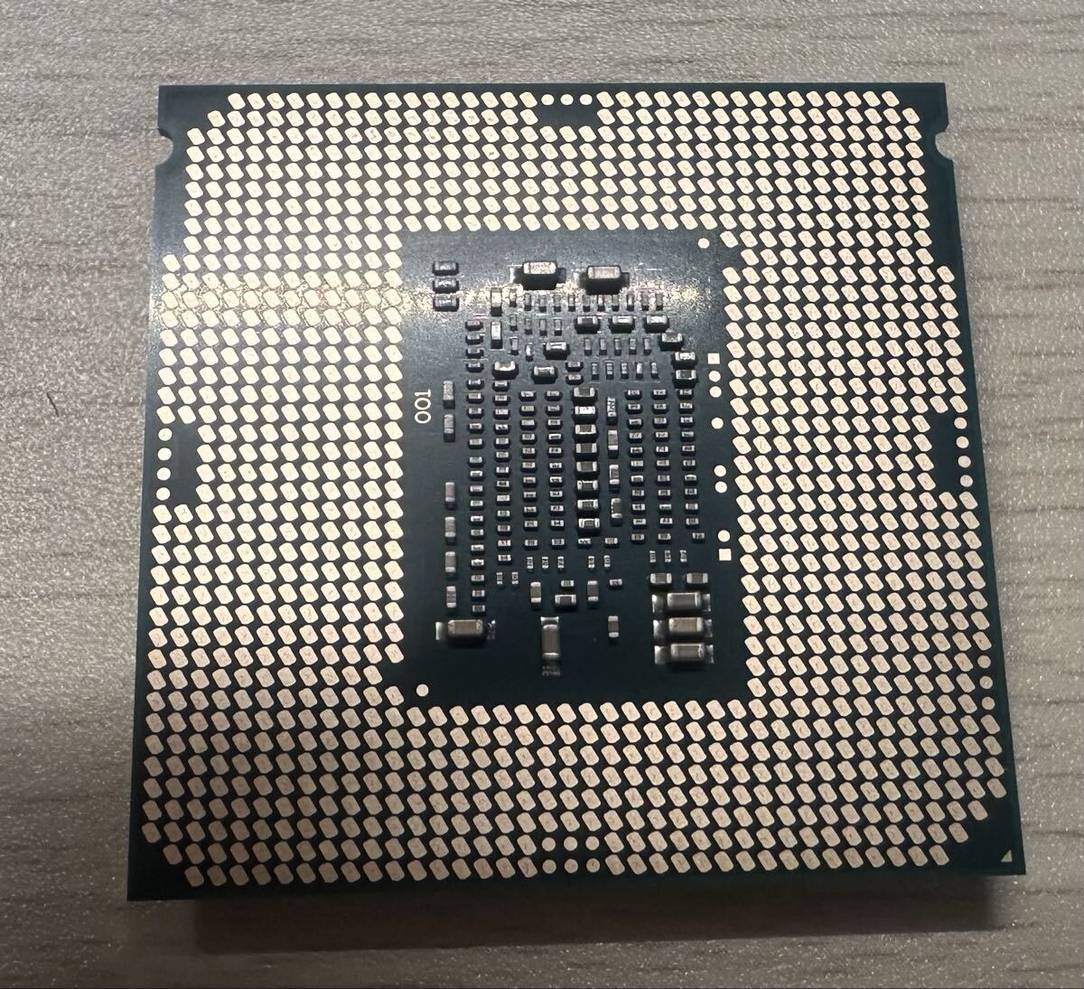 【完動品より取り外し】 Intel Core i5-6500 CPU インテル SR2L6 3.20GHZ_画像2