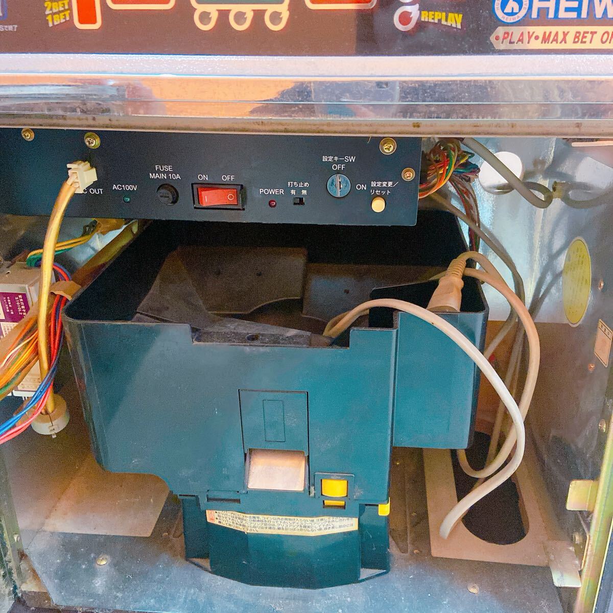 11F071 アントニオ猪木 スロット台 闘魂継承 INOKI ISM パチスロ実機 コイン不要機 100V_画像6