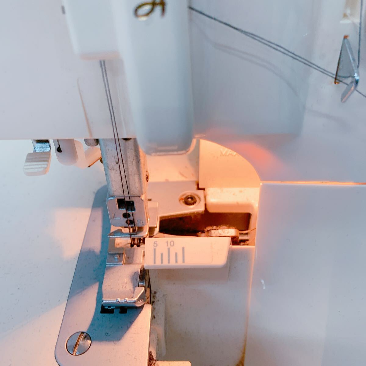 11C015 Baby Lock baby блокировка .. человек электрический швейная машина BL56 швейная машина шитье рукоделие ручная работа бытовая техника игла . шкив. синхронизированный работа ножная педаль есть 