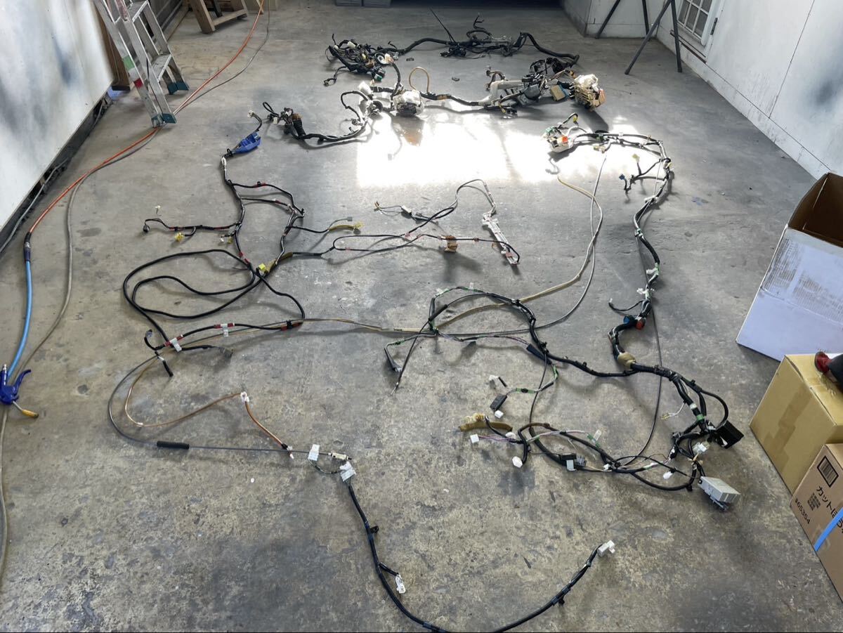 JZX100　マーク2　ツアラーV　後期　AT　載せ替え　5MT　サンルーフ有　ハーネス　車体　車内　ヒューズ　1JZ-GTE　チェイサー　ジャンク_画像1