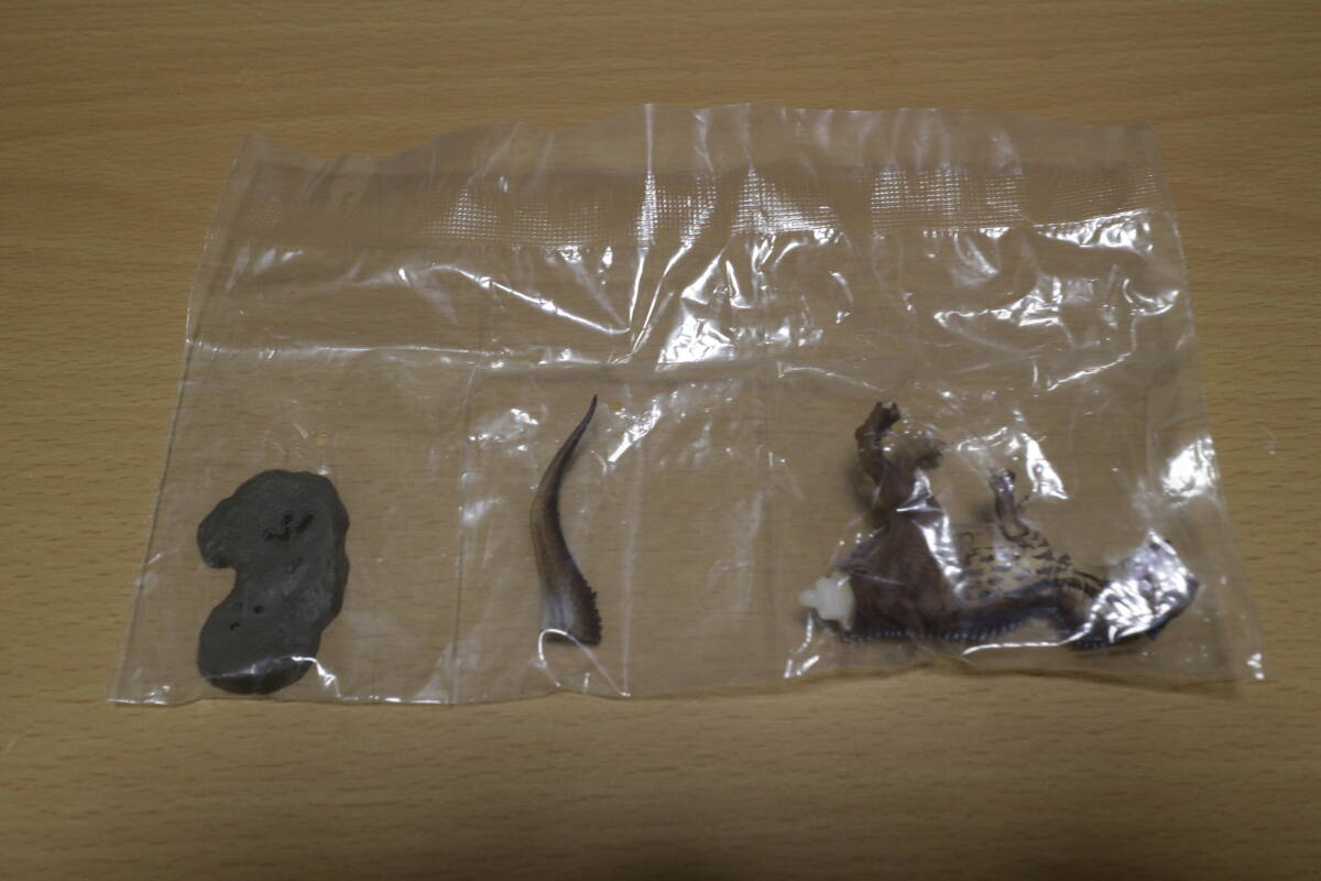 最大最強　肉食恐竜編　「アロサウルス」　新品未開封_画像3