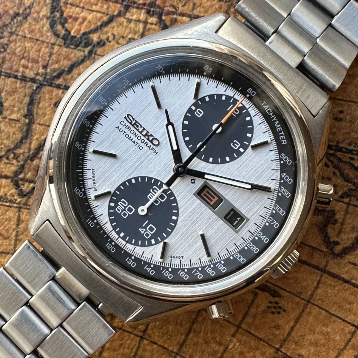 OH済★セイコー パンダ 白黒 6138-8020 クロノグラフ 日本語★ビンテージ時計 アンティーク時計 腕時計 自動巻き★スピードタイマー★1477_画像1