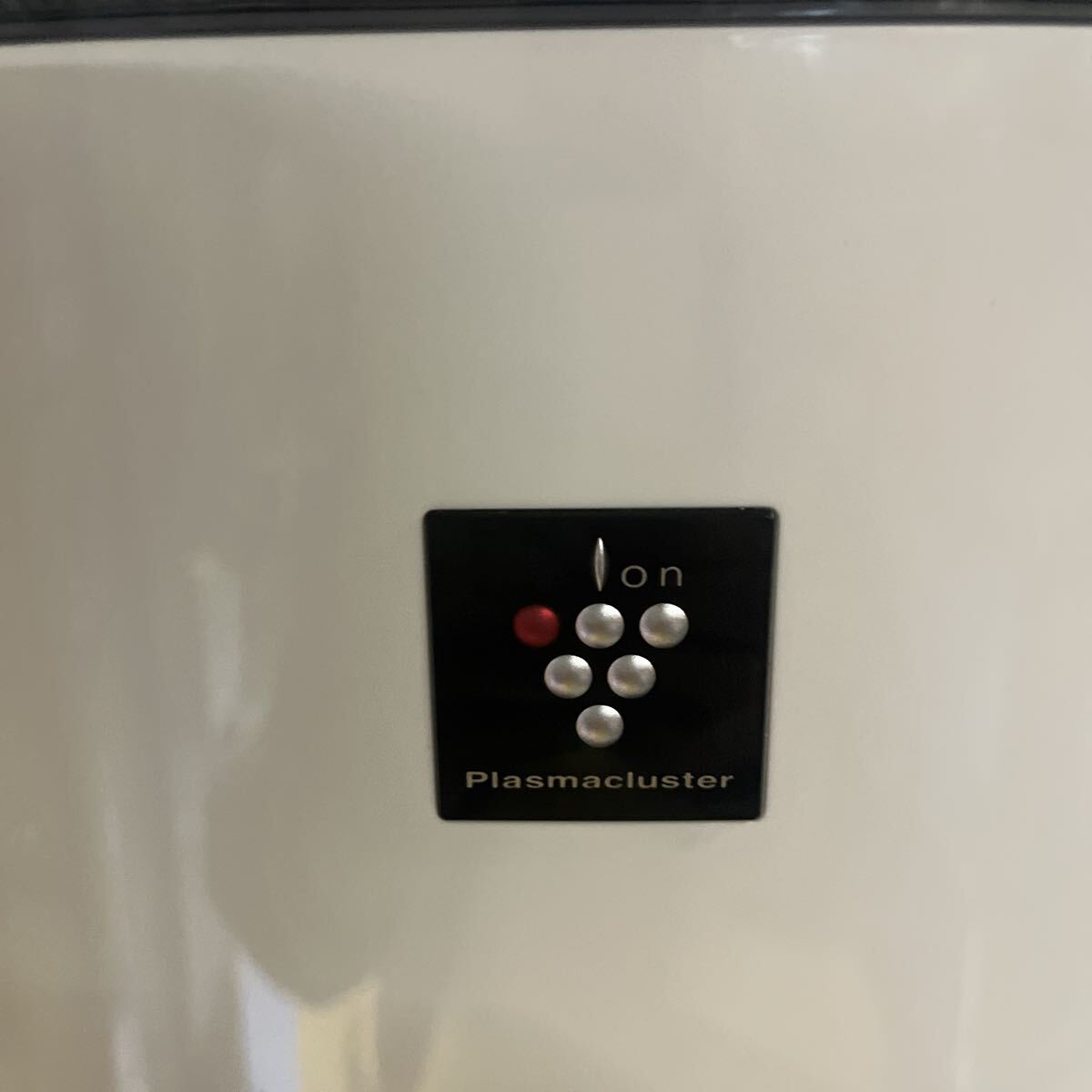 2020 год производства SHARP очиститель воздуха "plasma cluster" система очищения воздуха ионами FU-N50BK-W работа делает 