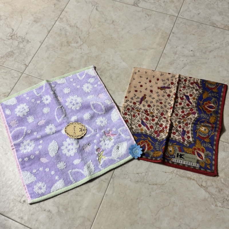 ①メーカー色々 レディース ハンカチ 12枚セット●プライベートレーベル ウンガロ バーバリー ニナリッチなど●未使用品 保管品_画像7