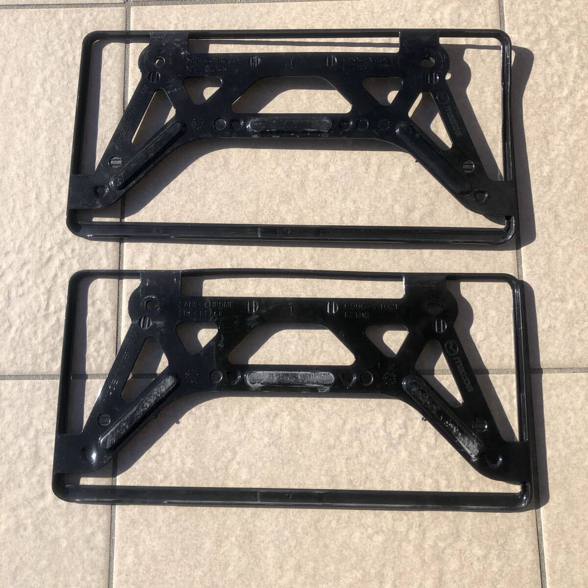 【MAZDA】マツダ 純正 ブラック ナンバーフレーム 前後２枚セット_画像3