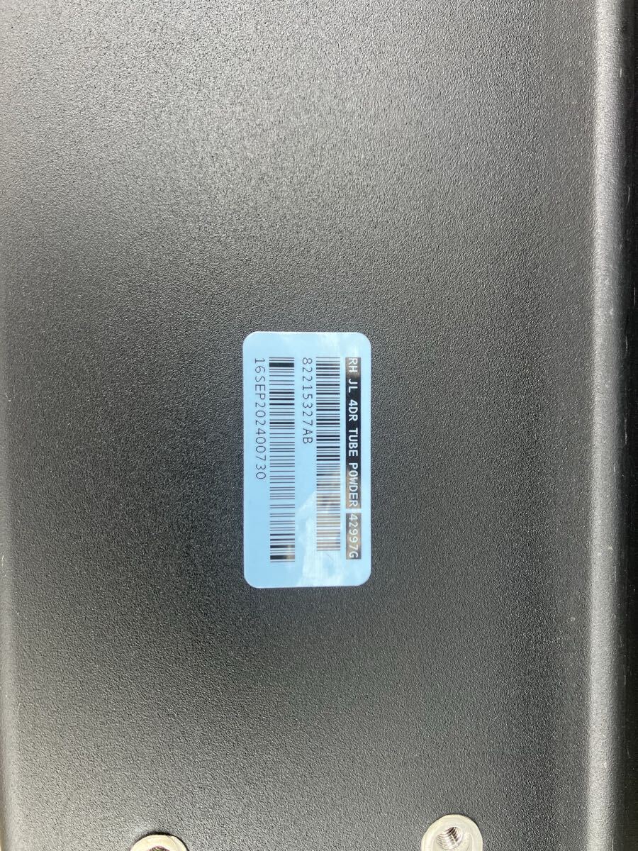 【美品】JEEP ラングラー JL アルミサイドステップ 4ドア アンリミテッド カルフォルニアマッドスター_画像4