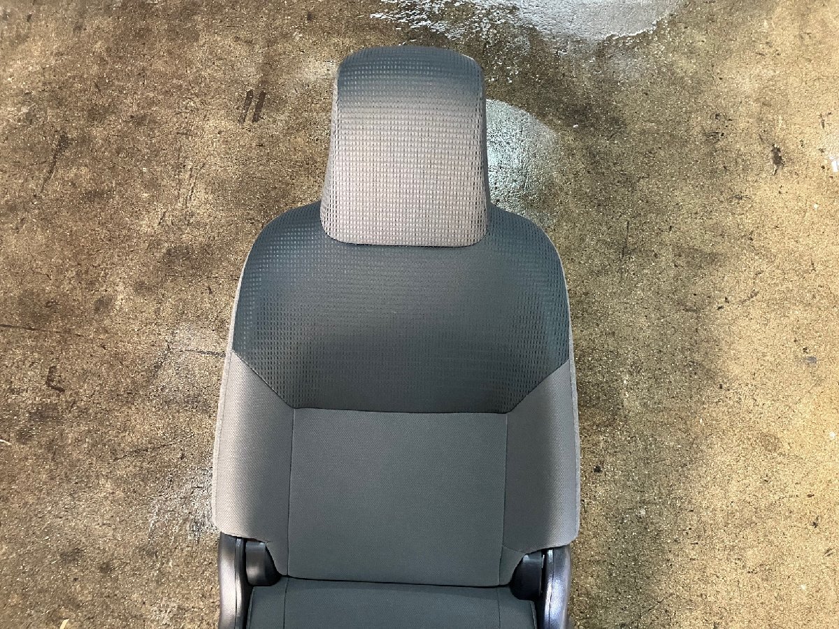 日産　NV200 バネット VM20　フロントシート 左　ペット歴/ 前 フロント 左F L F 助手席 アシスタントシート シート デリカ BVM20 BM20_画像2