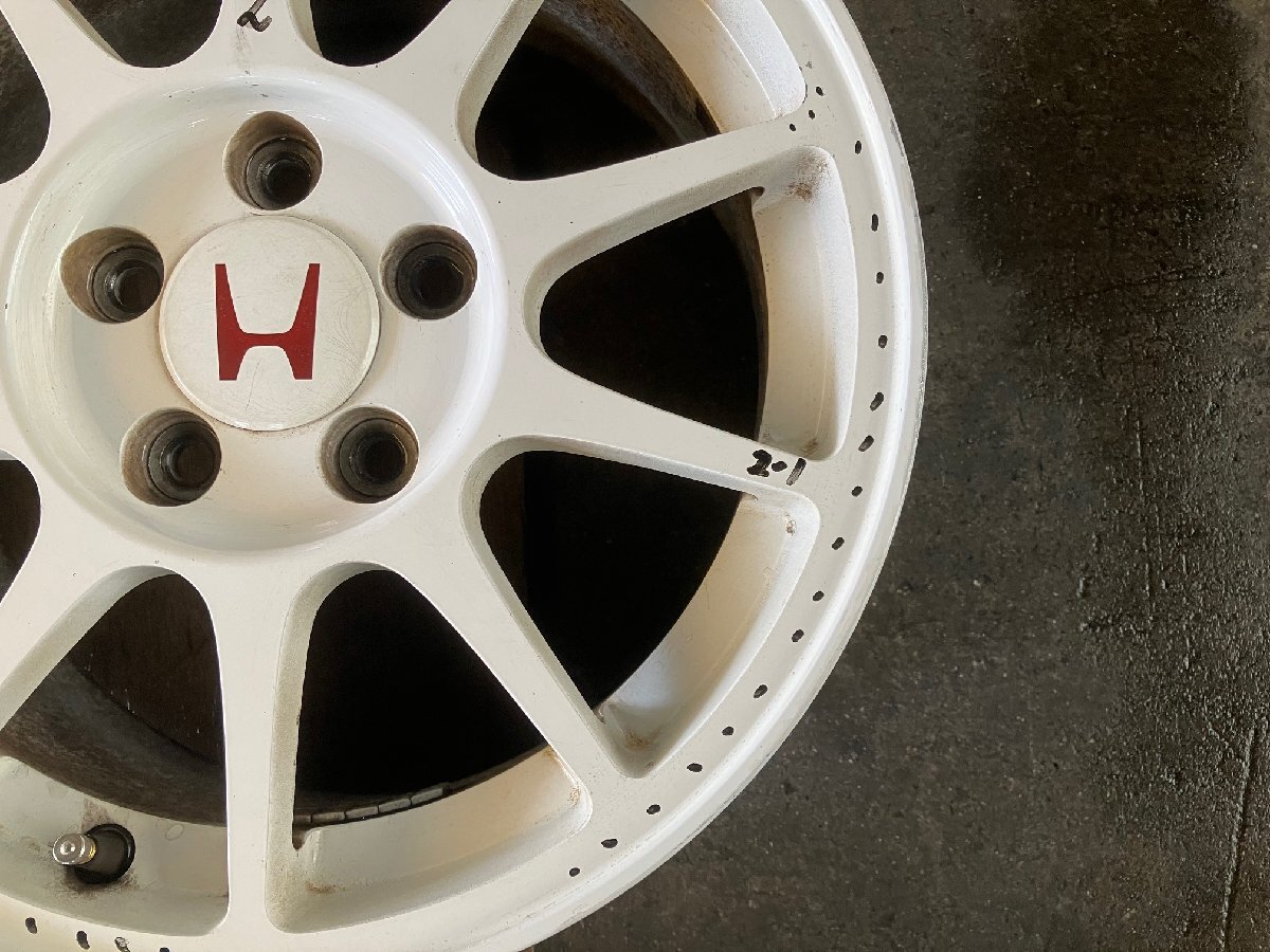 ホンダ　インテグラ DC2 タイプR ? ホイール　16インチ 7J +50 5H 114.3　ホワイト　4本　多数傷/ ホイル アルミ 16 7 ステップワゴン_画像4