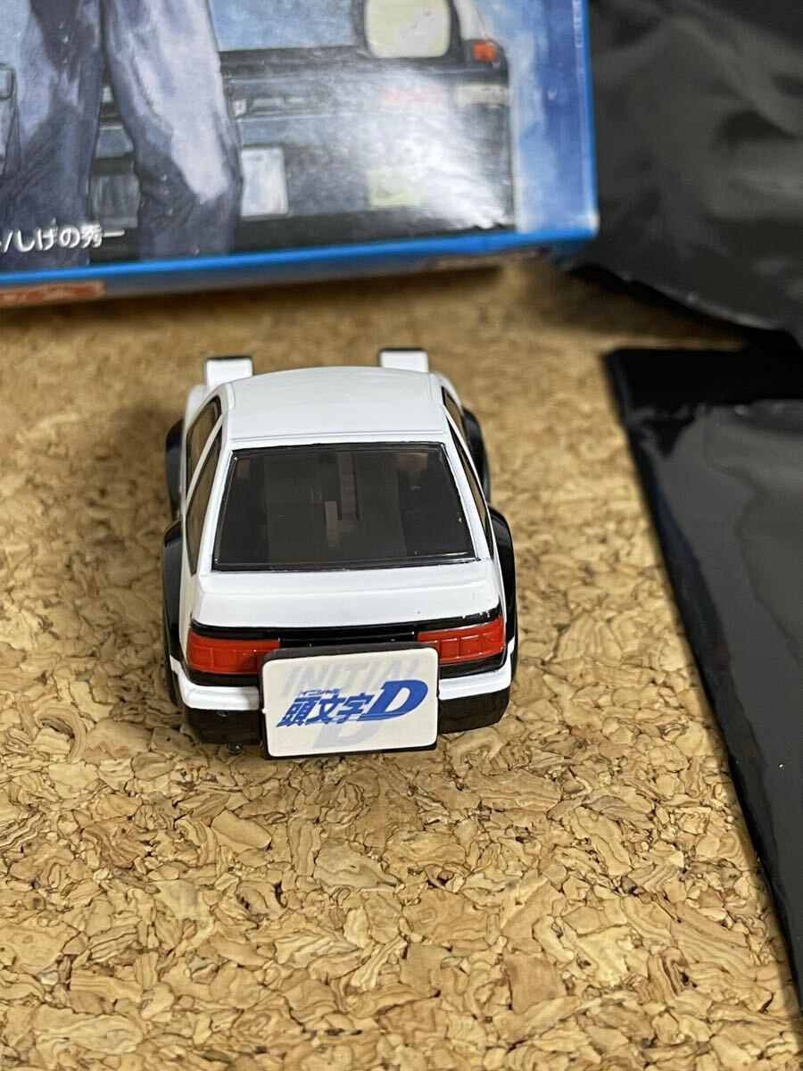  initial инициалы D общественная дорога максимальная скорость легенда осень название. пчела черный Fujiwara . море AE86 Toyota Sprinter Trueno Choro Q... превосходящий один 