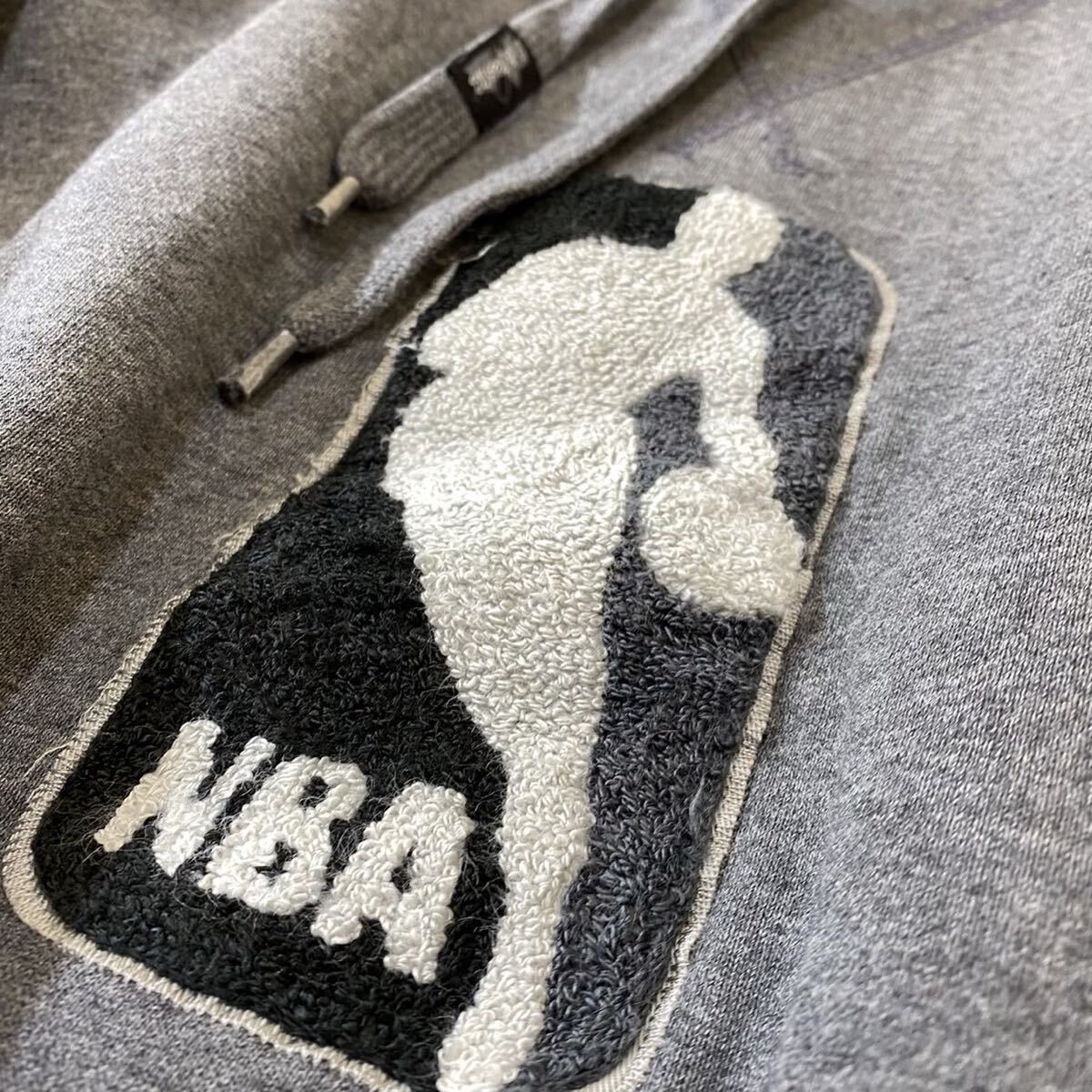 majestic マジェスティック NBA イースタンカンファレンス リバースウィーブ ヘビーウェイト パーカー 90年代ビンテージ オーバーサイズ_画像2