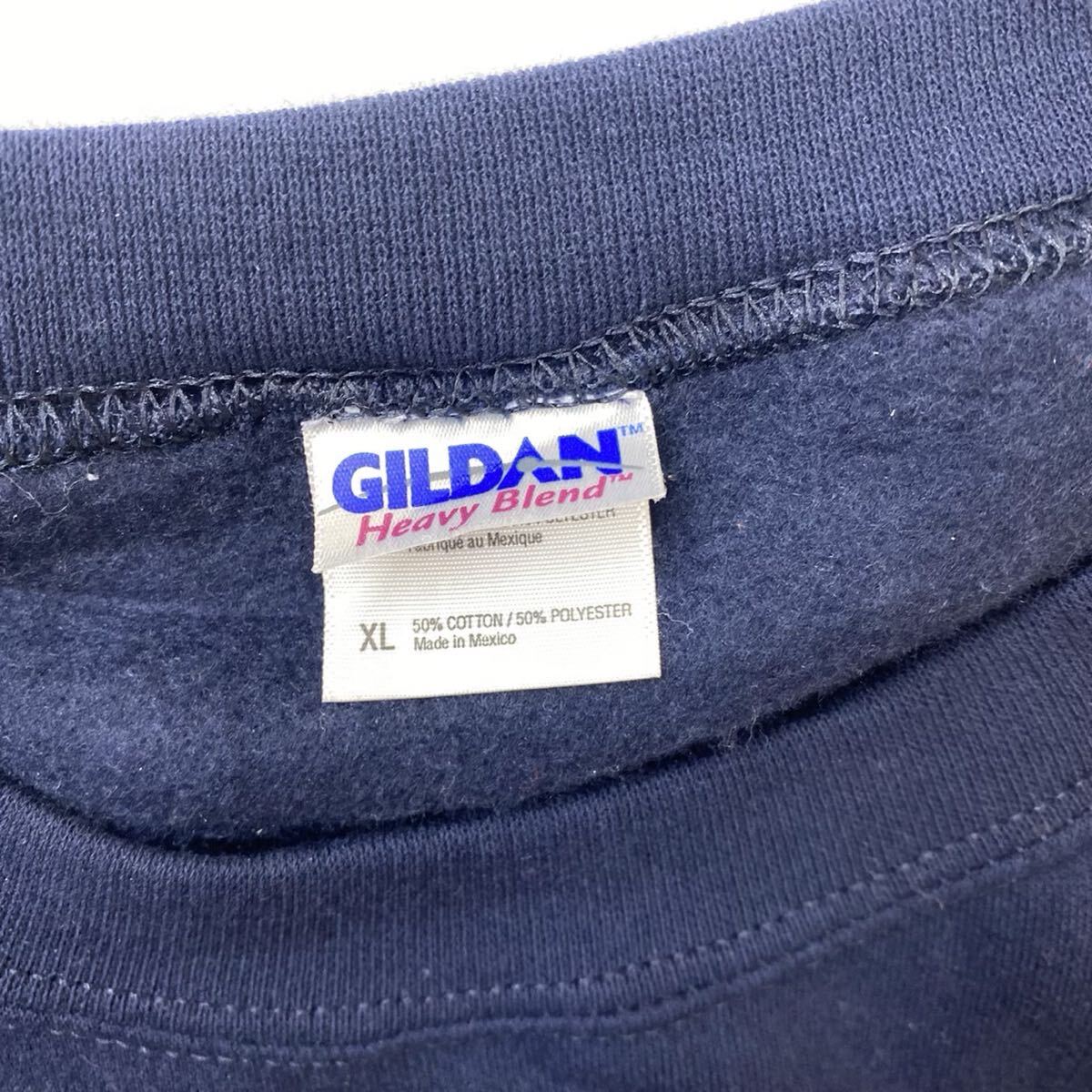 US古着 GILDAN ギルダン 胸ロゴ スウェット トレーナー 裏起毛 ネイビー XL ゆったり オーバーサイズ_画像3