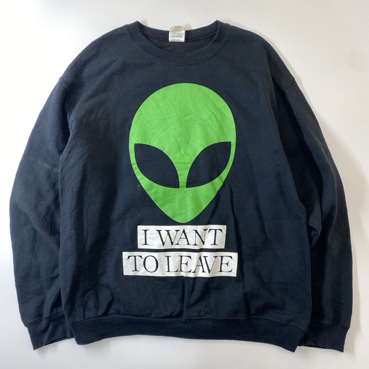 90s アメリカ古着 ギルダン製 GILDAN エイリアン プリント スウェット トレーナー ブラック _画像1