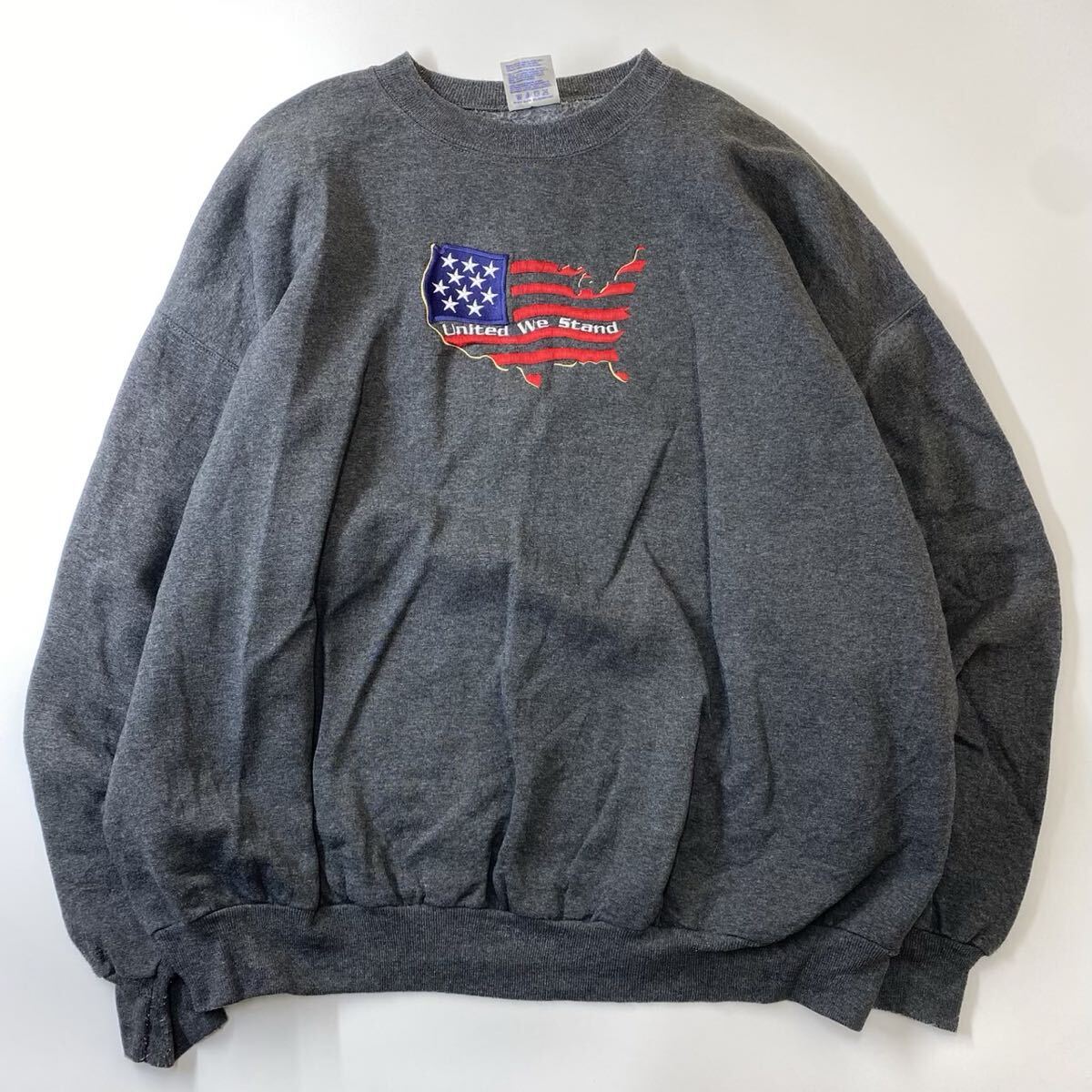 90s US古着 Hanes製 アメリカ 国旗 スウェット トレーナー チャコール XXL 地図柄 _画像1