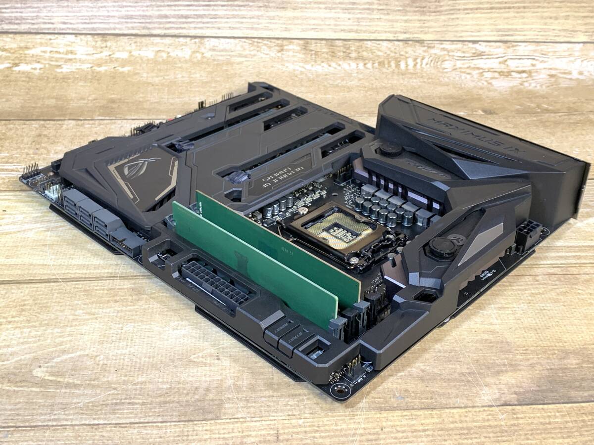 ★ASUS LGA1151 6/7世代 USB3.1 Type-C M.2 HDMI マザーボード ROG MAXIMUS IX FORMULA // 16GBメモリ付属 良品★_画像7
