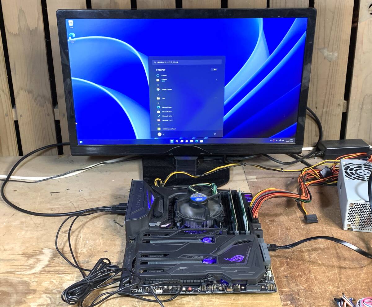 ★ASUS LGA1151 6/7世代 USB3.1 Type-C M.2 HDMI マザーボード ROG MAXIMUS IX FORMULA // 16GBメモリ付属 良品★_画像2