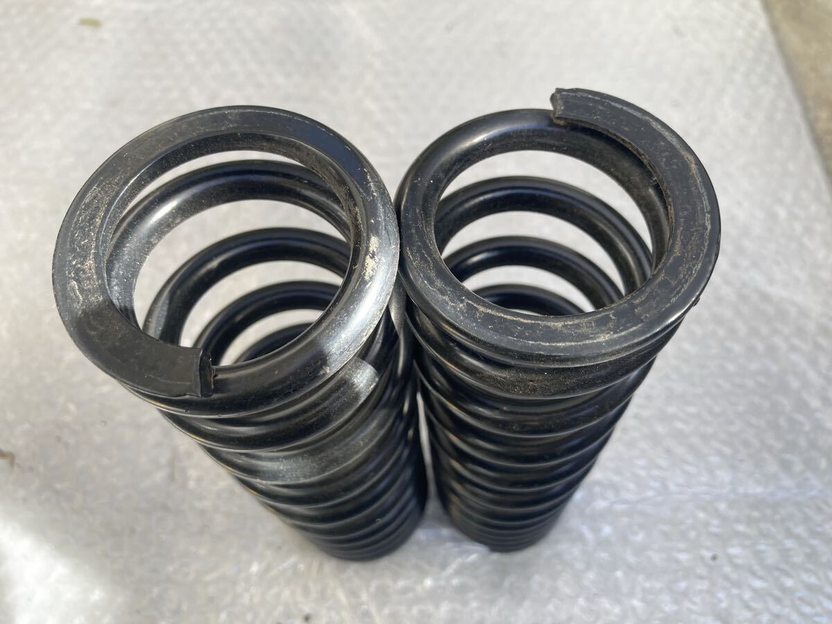 送料安！全国一律[ハーレー]純正[リアサス]スプリング[5.5㌢径]ブラック[21.7㌢長]2本セット_画像3