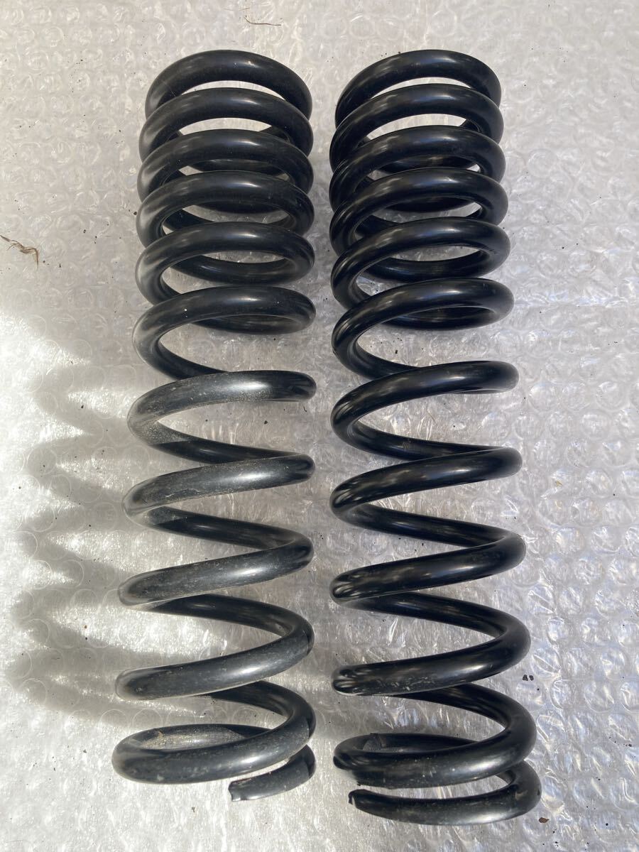 送料安！全国一律[ハーレー]純正[リアサス]スプリング[5.5㌢径]ブラック[21.7㌢長]2本セット_画像1