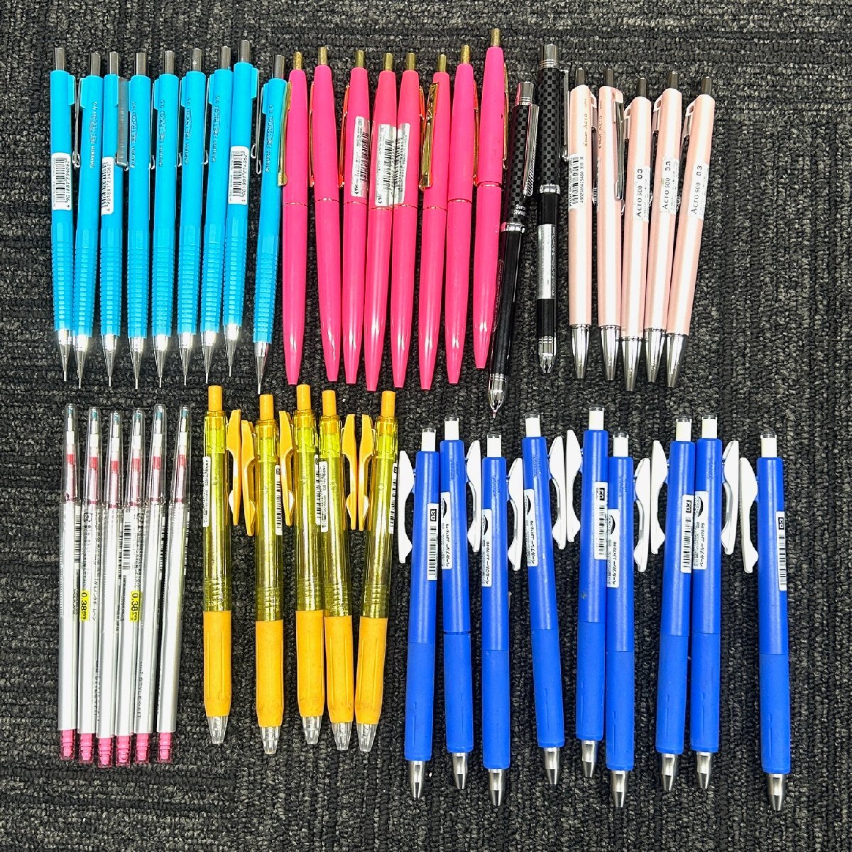 【80】1円～ 筆記用具 おまとめ ボールペン ペン シャーペン など 未使用品 中古品 いろいろ 長期保管品 現状品 ジャンク品_画像4