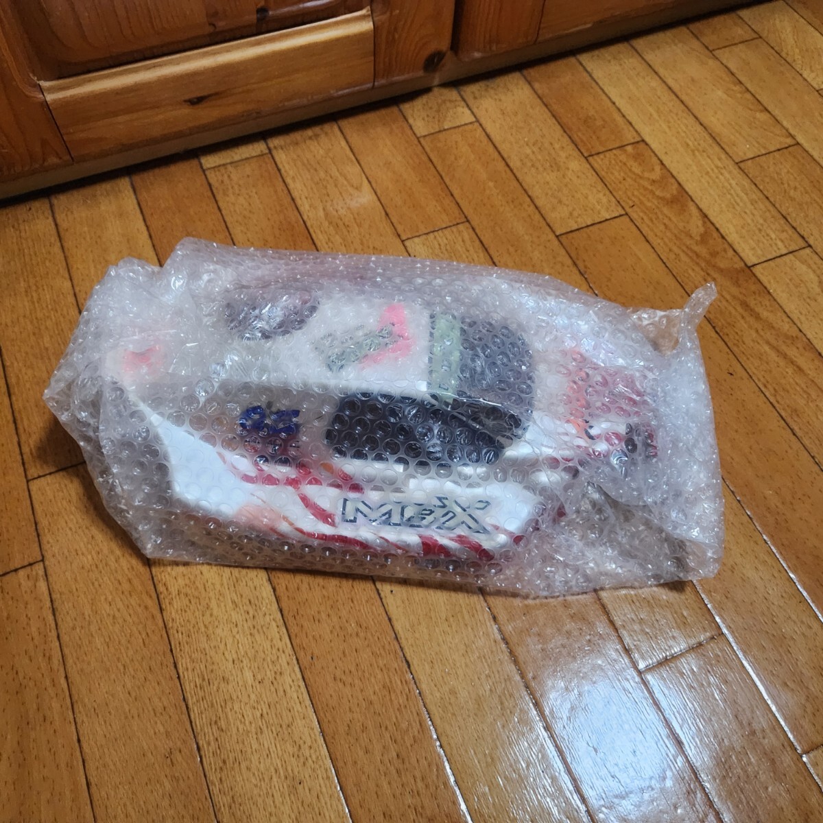 即決《送料無料》　無限精機　mbx4　ボディ　　MBX-4　1/8スケール　レーシングバギー　エンジン　無限精機　RCボディシェル_画像10