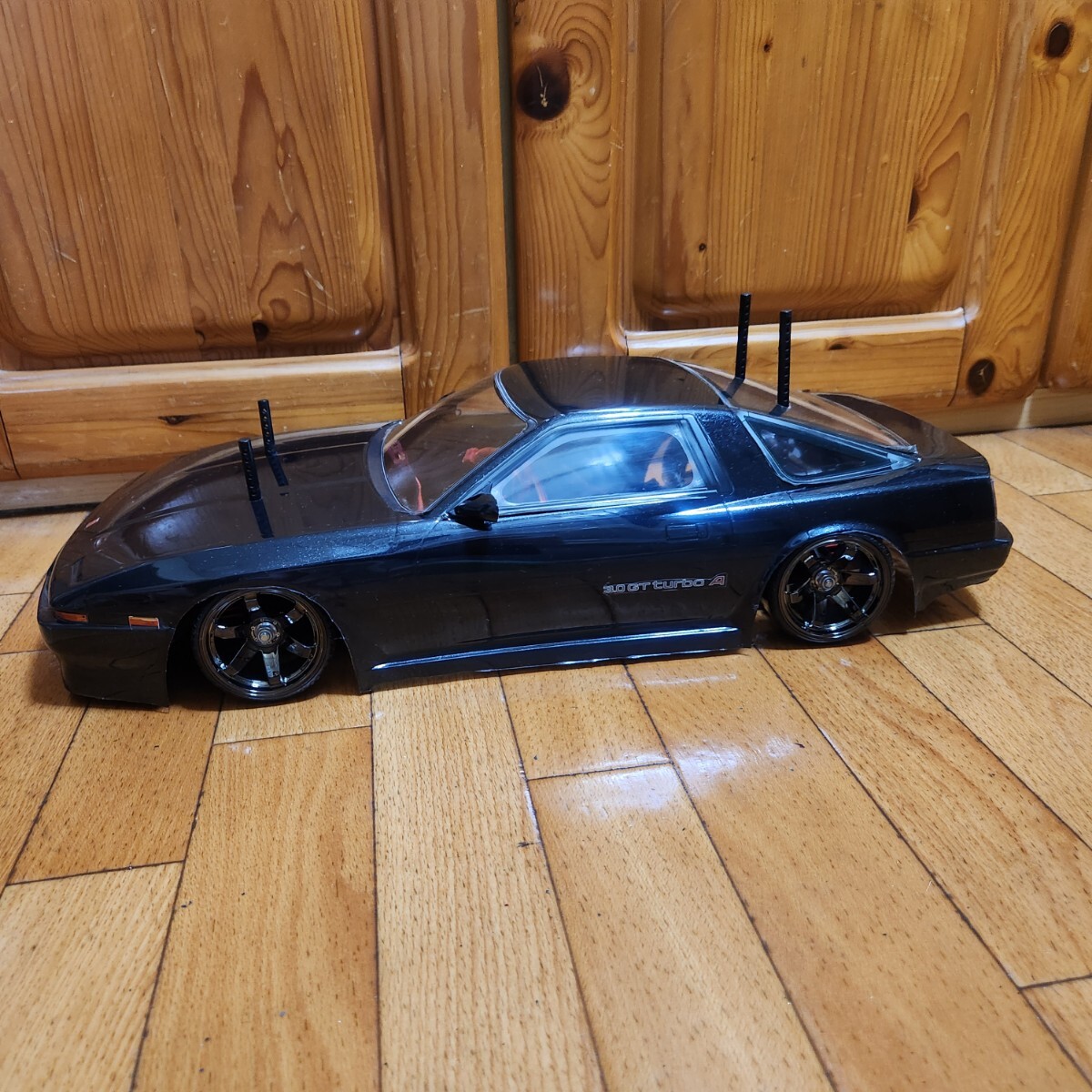 即決 《送料無料》　A70 スープラ　ラジコン　ボディ 　　tt02 tt01 シャーシ　3.0GT SUPRA TOYOTA　ABCホビー_画像4