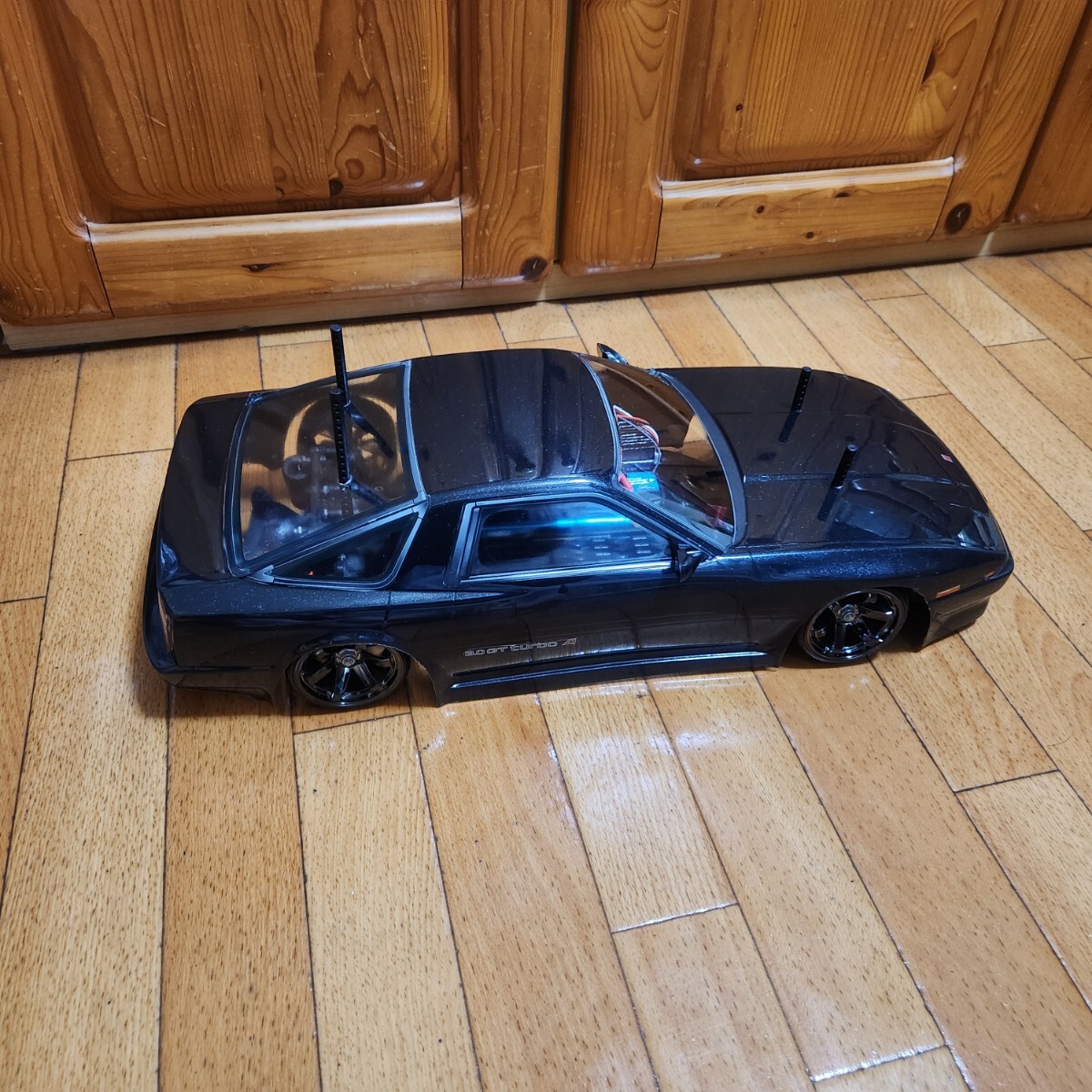 即決 《送料無料》　A70 スープラ　ラジコン　ボディ 　　tt02 tt01 シャーシ　3.0GT SUPRA TOYOTA　ABCホビー_画像6