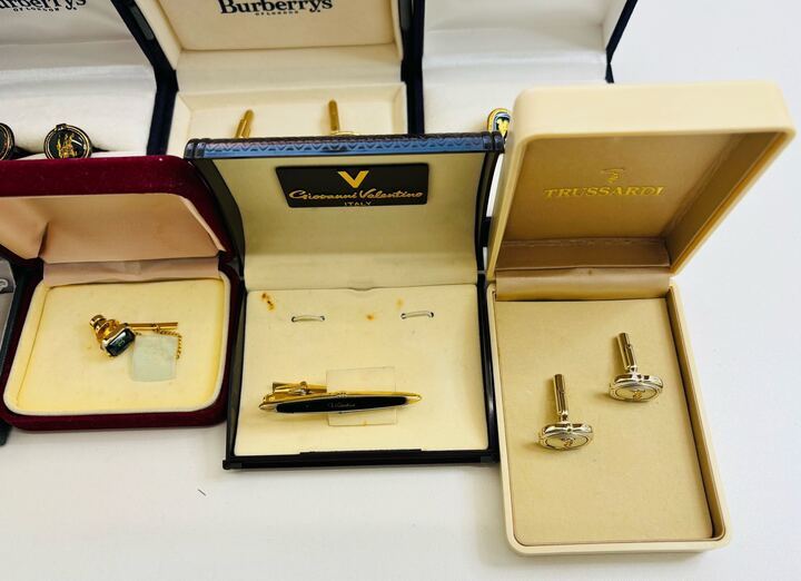 【14301】　★1円スタート　 ブランドアクセ ダンヒル Burberry　その他 カフス・タイピン16点まとめ売り _画像7