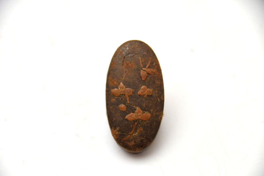 252 меч принадлежности совместно *. голова шлем золотой маленький рисунок меч . меч . реквизит доспехи японский меч антиквариат золотой . глаз .