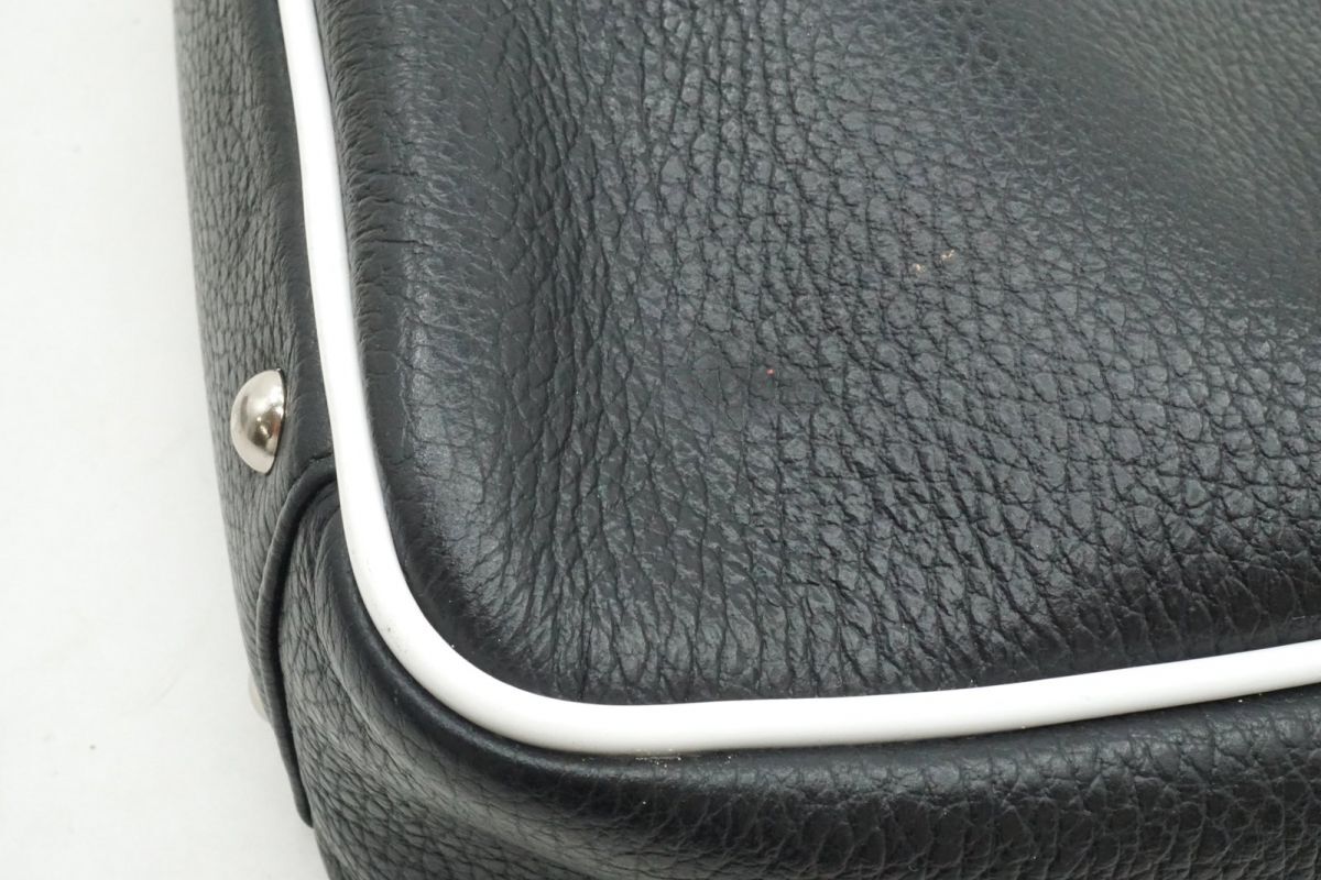  Courreges Vintage ручная сумочка большая сумка Logo кожа bai цвет чёрный черный белый белый Courreges 4360h