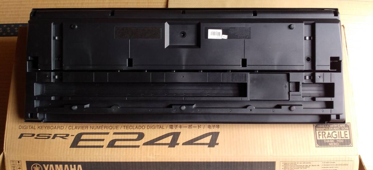  YAMAHA PSR-E244 電子キーボード６６鍵_画像3