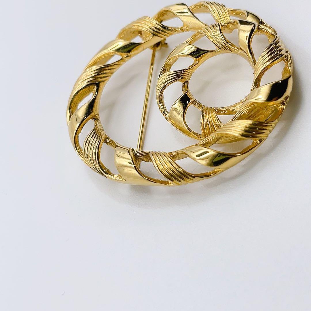 [ супер редкий * прекрасный товар ]ChristianDior Christian Dior брошь дизайн узор Gold Vintage большой ..