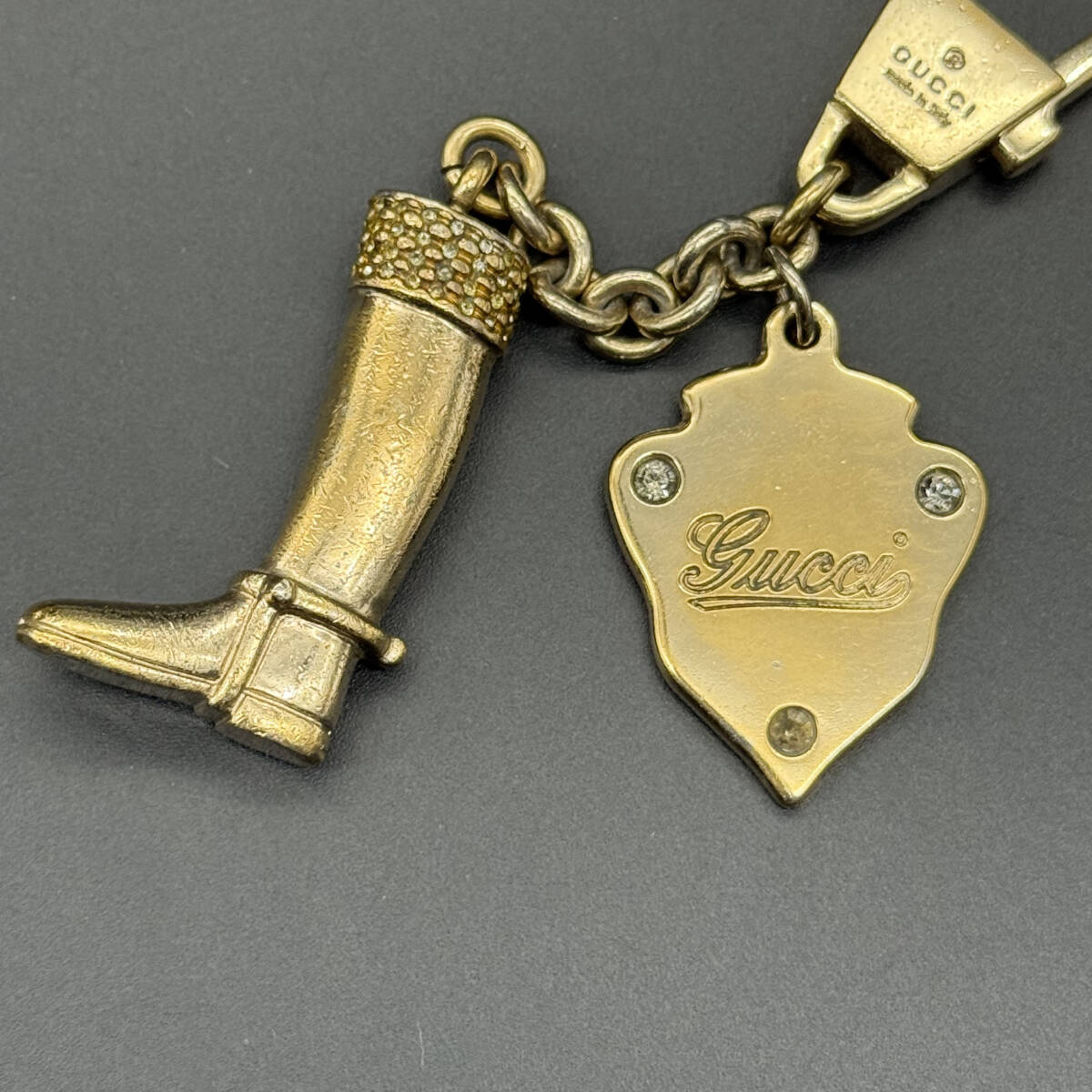 【超希少・美品】Gucci グッチ キーリング ストラップ インターロッキング 紋章 ブーツ モチーフ デザイン ロゴ ゴールド_画像2