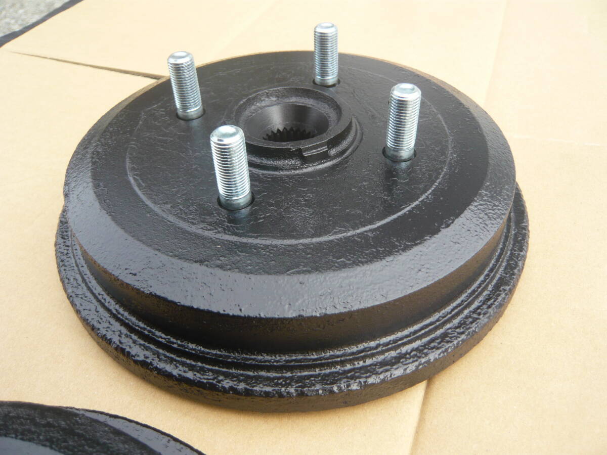 ヴィヴィオ VIVIO KK4 RX-R RX-RA リアドラム ロングボルト 26302KA062 26302KA061 研磨済み リビルト品_画像4