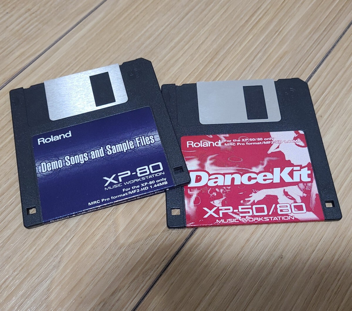 [ Junk ]Roland XP-80 синтезатор кейс,EXP панель есть 