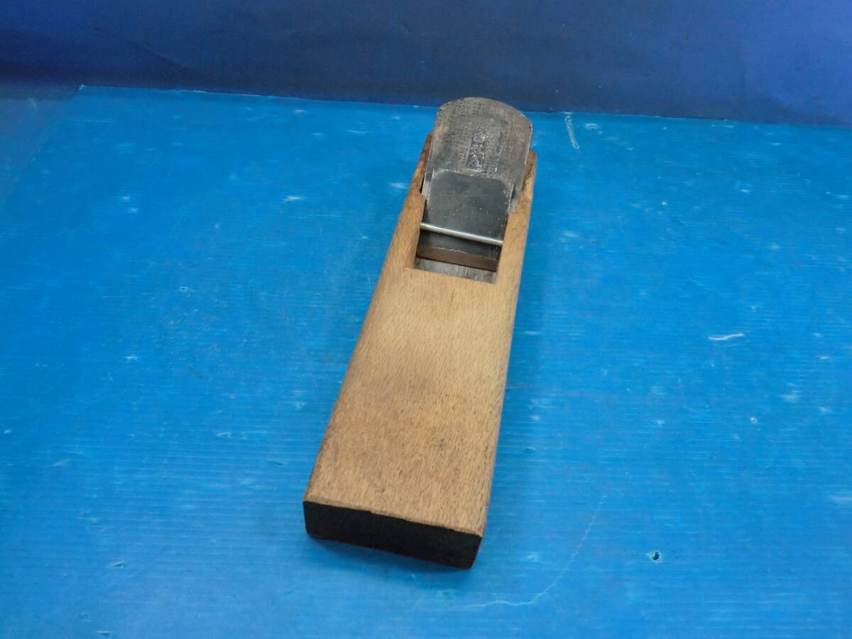 ハ11/18-24　鉋 在銘有 大工道具 建築大工 宮大工 建具 職人_画像1