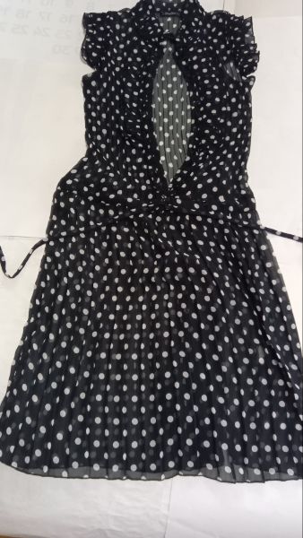 ワンピース　ロング袖なし　Chou Chouシュシュ　黒　Ｌ　水玉　着丈約100cm_画像1