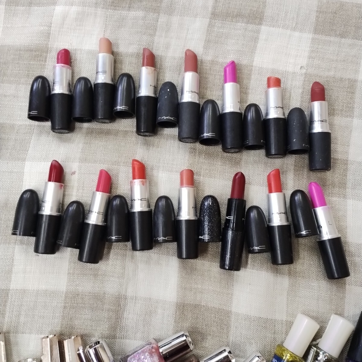 ★ 化粧品 関連?? いろいろ セット ジャンク出品 1円スタート MAC ルナソル Dior CHANEL CANMAKE イヴ・サンローラン まとめ売り cosmetics_画像8