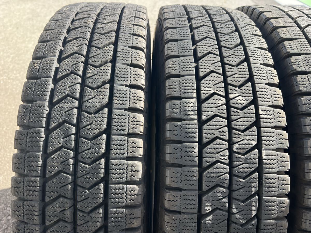 バリ山 ブリジストン BLIZZAK W989 205/85R16 117/115N LT 2024年 スタッドレスタイヤ6本セット_画像4